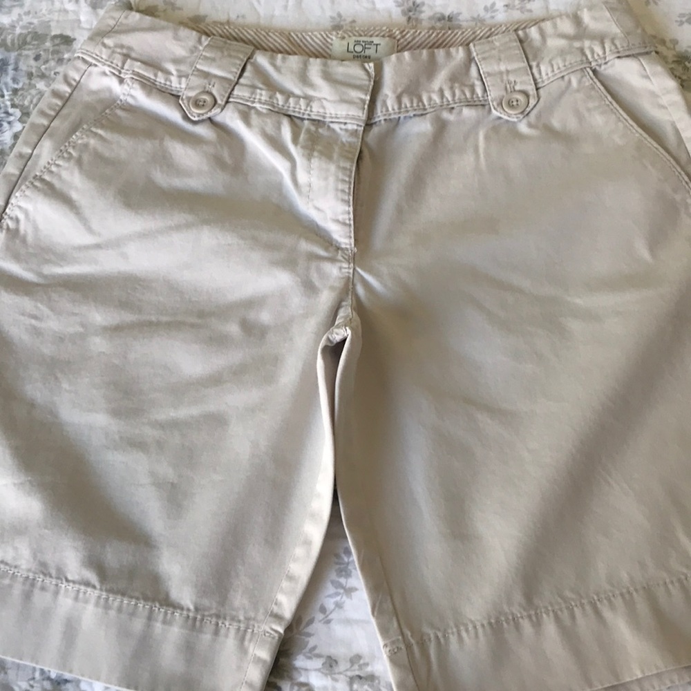 Loft like new petite shorts size eight
